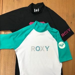 2 for 1 Roxy Rashguards